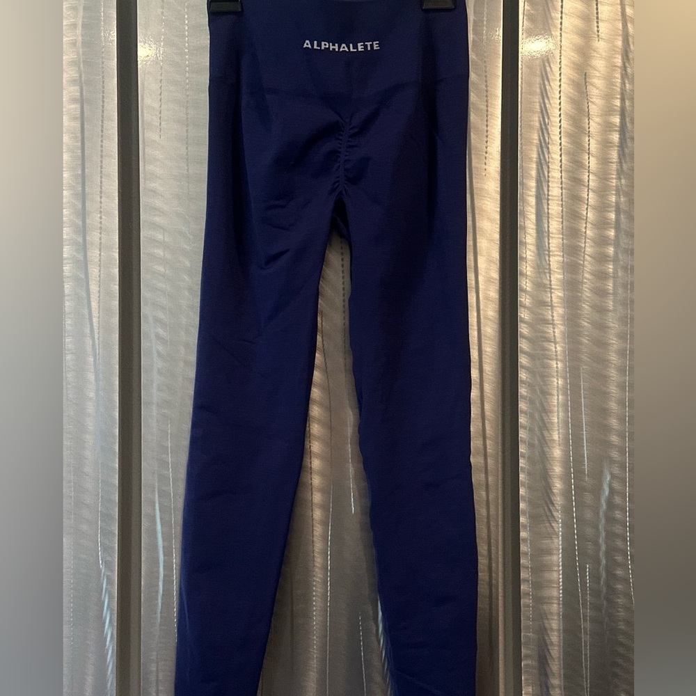 Alphalete scrunch Navy Blue Leggings
